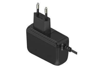 주문 5V 1A, 5V 1.5A의 텔레비젼 상자/대패/자동차/PC를 위한 12V 1A 벽 산 AC 접합기 online manufacture