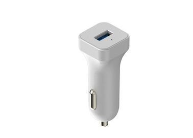 주문 단 하나 항구 마이크로 USB 5V 2.4A를 가진 백색 USB 차 충전기 접합기 online manufacture