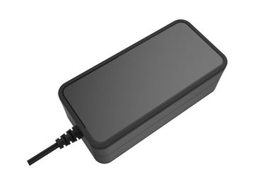 주문 100 - UL 세륨 승인을 가진 240v 18w 24w 36w 60w 데스크탑 AC 직류 전원 접합기 online manufacture