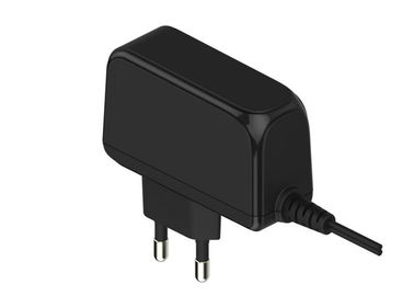 주문 2개의 Pin AC 직류 전원 접합기, 산출 24V 1A/12V 2A를 가진 보편적인 힘 접합기 online manufacture