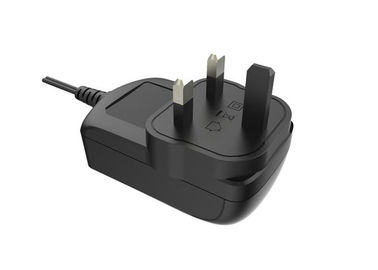 주문 영국 3 Pin AC DC 벽 산 힘 접합기 100 - 240Vac 벽 마개 힘 접합기 online manufacture