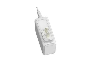 주문 18W / 24W 입력 90를 가진 백색 미국 2 Pin 벽 산 힘 접합기 - 264Vac online manufacture