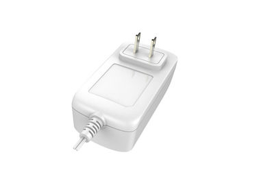 주문 12V 3A 보편적인 교류 전원 접합기 미국 Pin를 가진 백색 벽 산 online manufacture