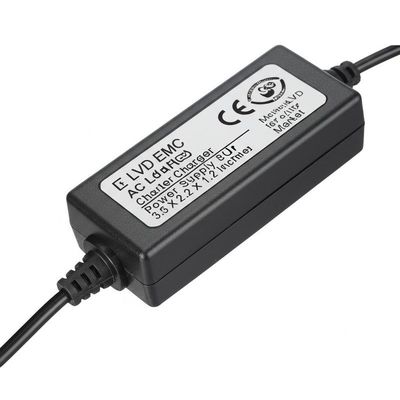 주문 CE GS Certified Universal AC Power Adapter 100-240V 3.5x2.2x1.2 Inches online manufacture